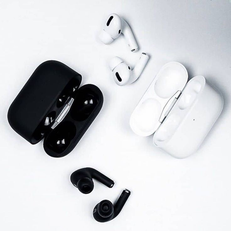 EarPods Pro 2 Replica Black And White Color